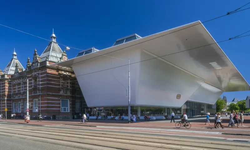 Buitenkant van het museum