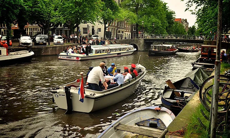 Varen door de grachten