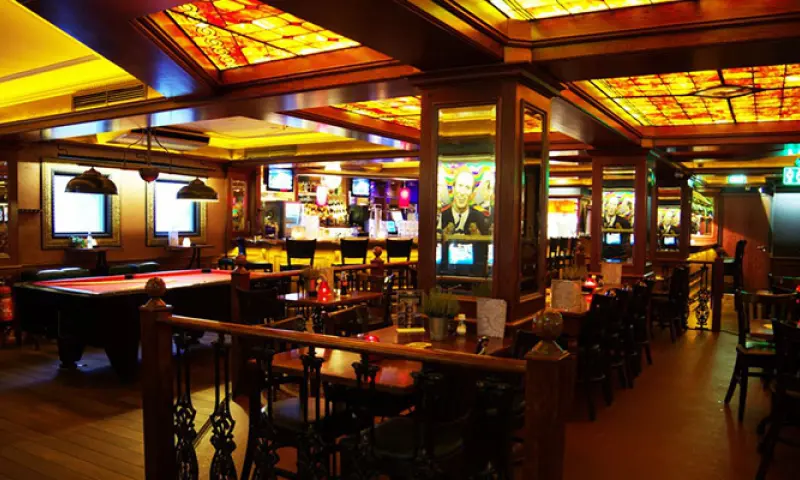 Bulldog Hotel Lounge