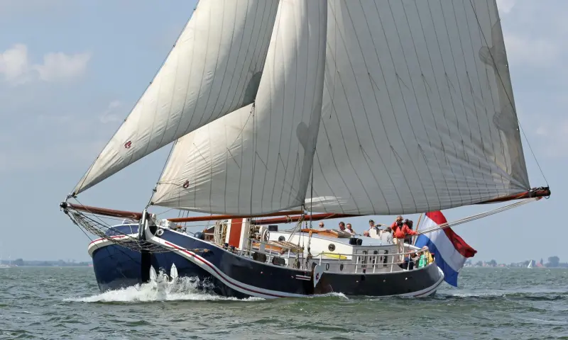 De Saffier onder zeil