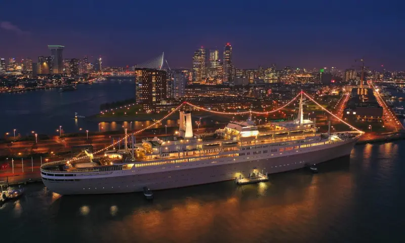 de SS Rotterdam boot