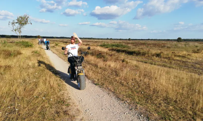 Rijden op elektrische chopper