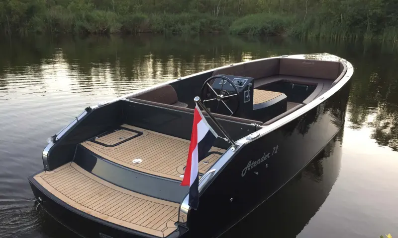 Luxe Sloep Loosdrecht