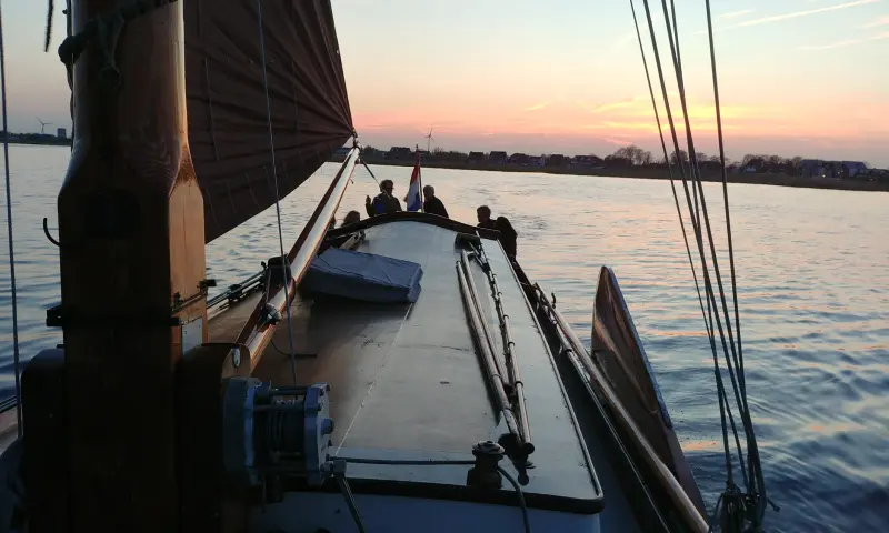 Unieke Zeiltocht op de Westeinderplassen