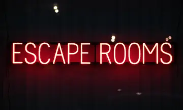 NOX Room - Hide and Escape