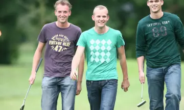 Pitch & Putt Golf