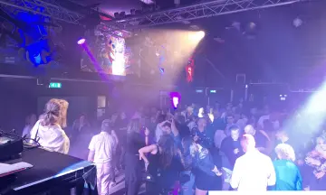 Single Meet Single Party