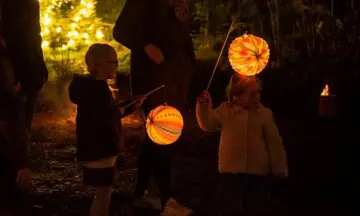 Lichtjestocht in de Loonse en Drunense Duinen