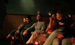 Lachend publiek