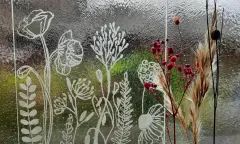 Glas graveren met droogbloemen