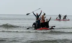 Op de Mega sup!