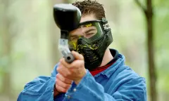 Deelnemer paintballen Valkenswaard