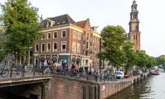 Comedy Walk langs de grachten van Amsterdam