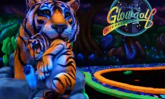 In de jungle van GlowGolf Middelburg