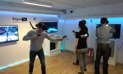 Bedrijfsuitje met Virtual Reality