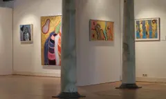 Schilderijen in het museum