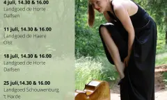 Cellist Hanneke Rouw speelt op het landgoed