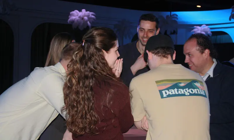 Groep overlegt strategie