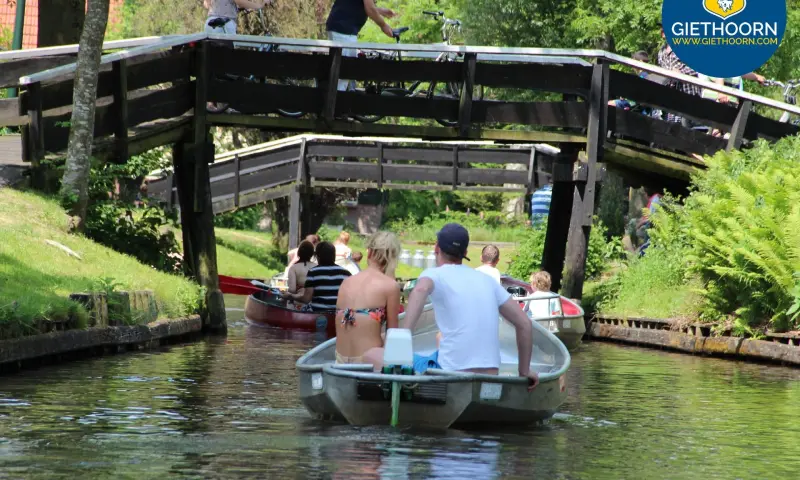 fluisterbot in gracht