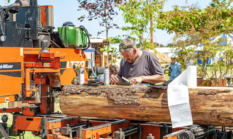Stoere en handige machines bij Farm & Country fair
