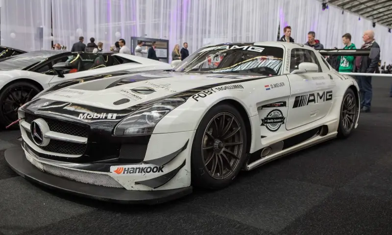 Race auto